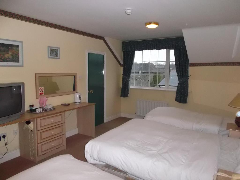Dalys Inn Donore  Rum bild